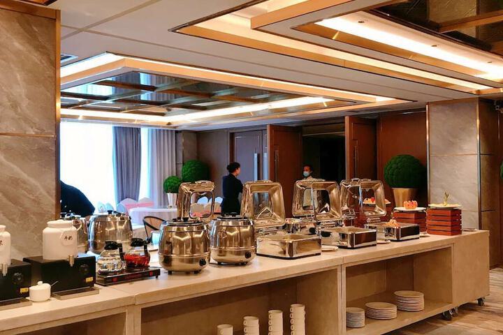 Breakfast/Coffee Service 38 of 51
