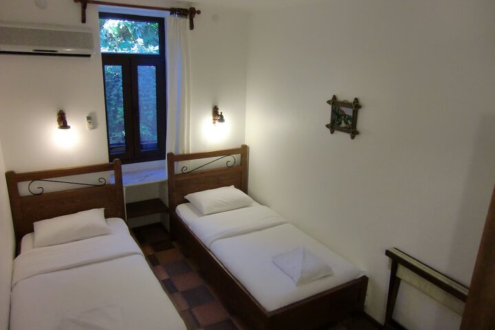 Room 8 of 58