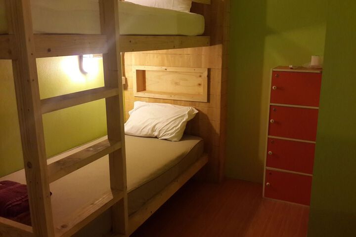 Room 17 of 18