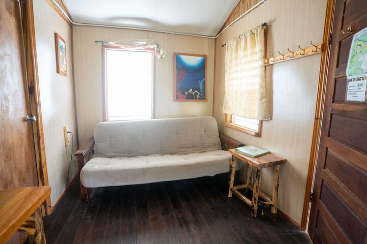 Room 27 of 54