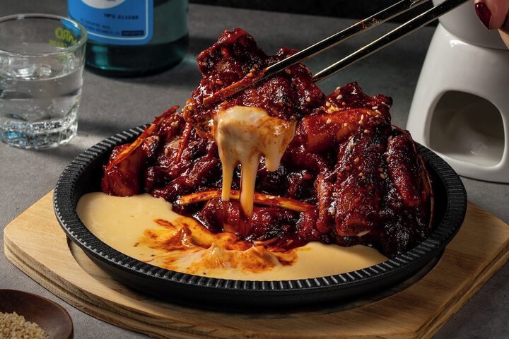 Dining 98 of 133