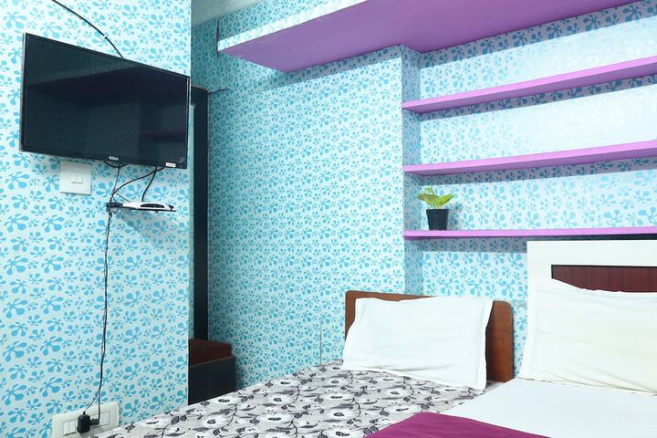 Room 45 of 66