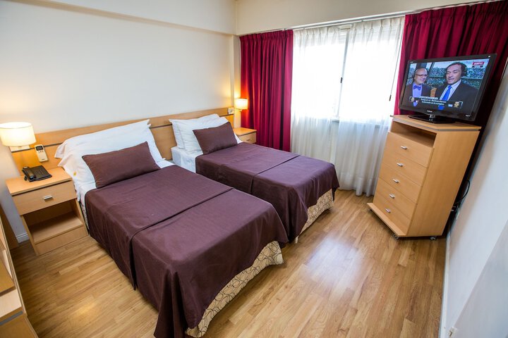 Room 5 of 39