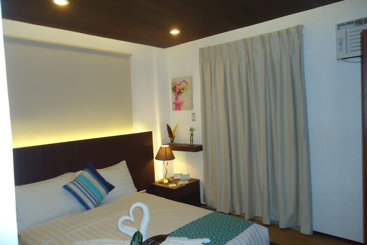 Room 14 of 152