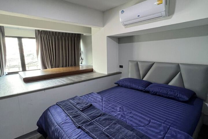 Room 19 of 38
