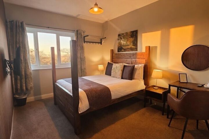 Room 48 of 147
