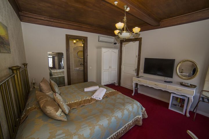 Room 29 of 89