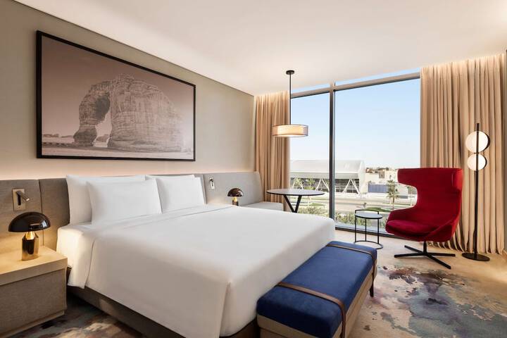 Room 18 of 260