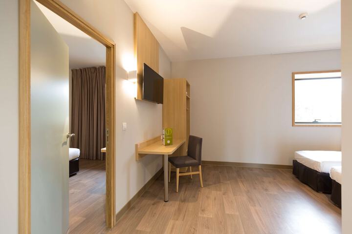 Room 21 of 46