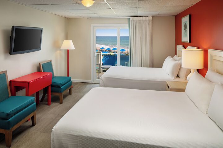 2 Double Beds (2 of 5)