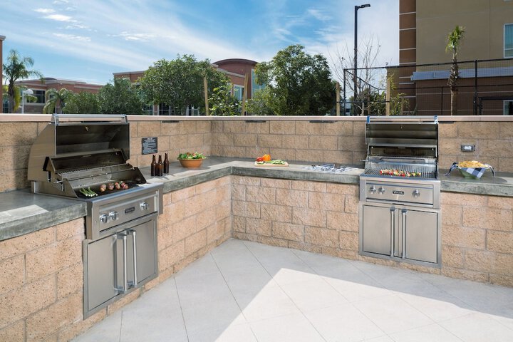 BBQ/picnic area