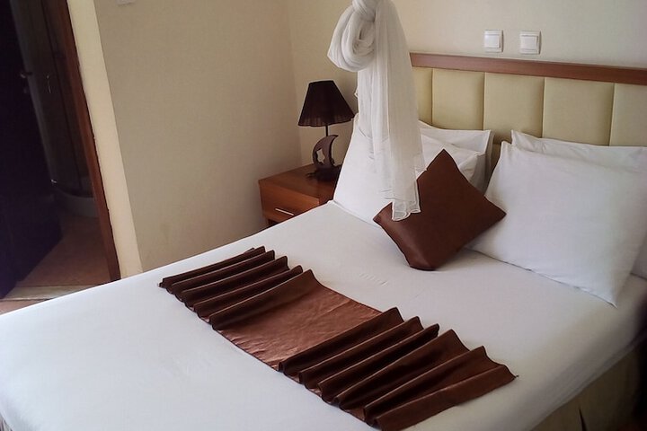 Room 12 of 54