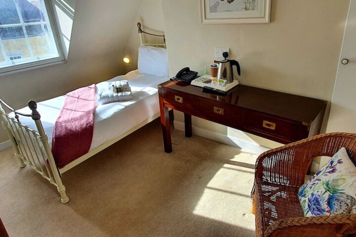 Room 14 of 31