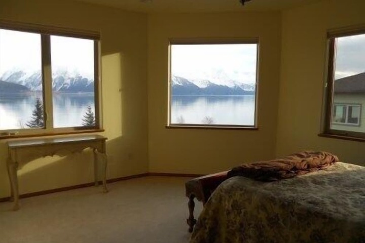 Room 16 of 91