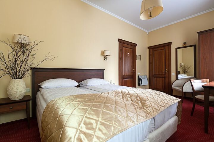 Room 20 of 47