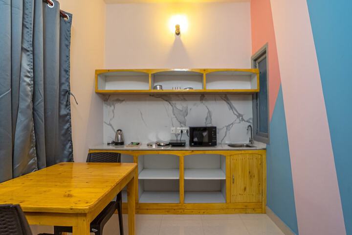 Room 3 of 8