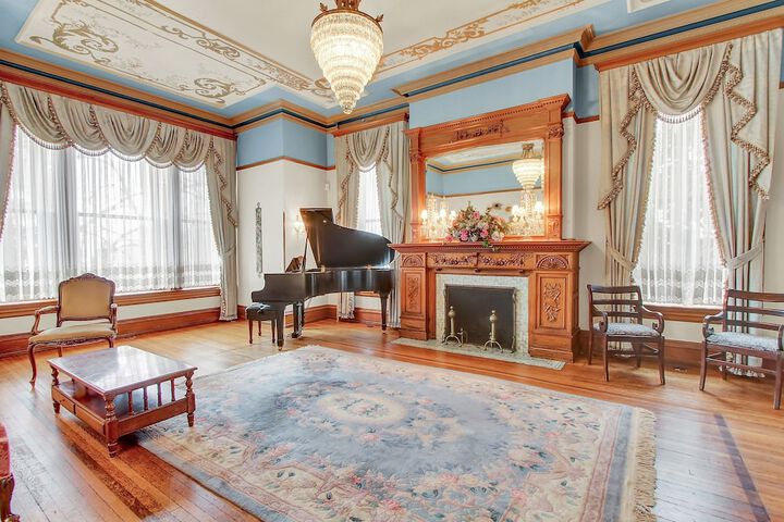 Hotel Interior 2 of 39