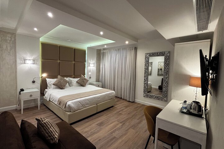 Room 12 of 58