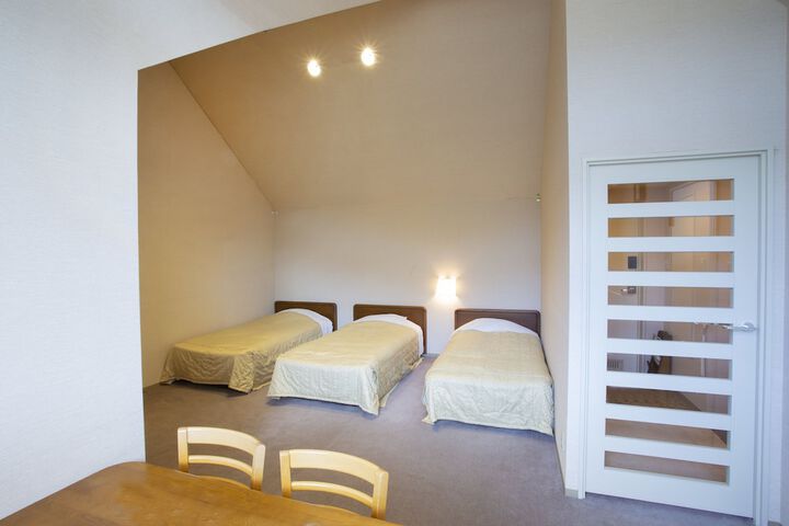 Room 25 of 108