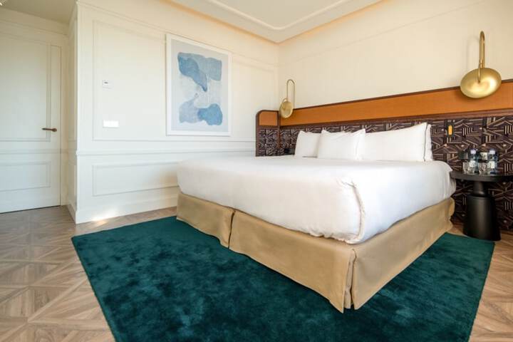 Room 21 of 89