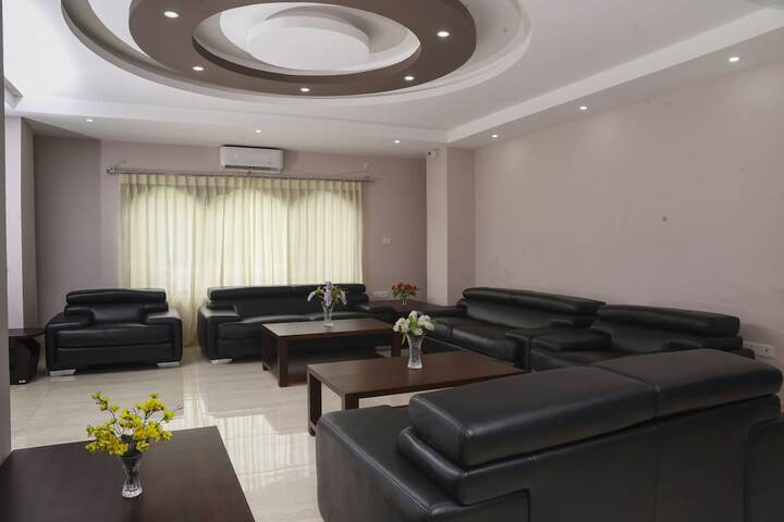 Hotel Interior 4 of 28