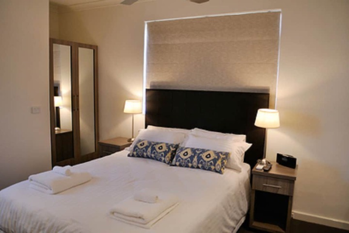 Room 5 of 31