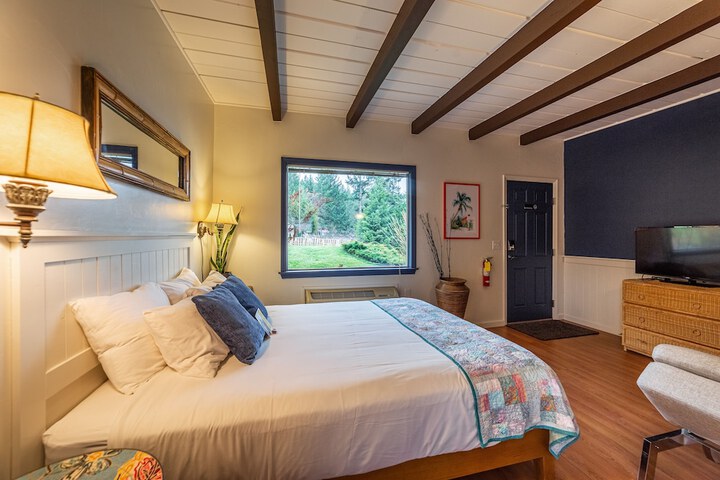 Room 41 of 74