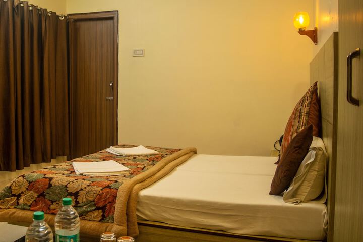 Room 46 of 90