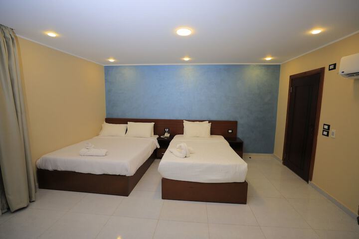 Room 41 of 109