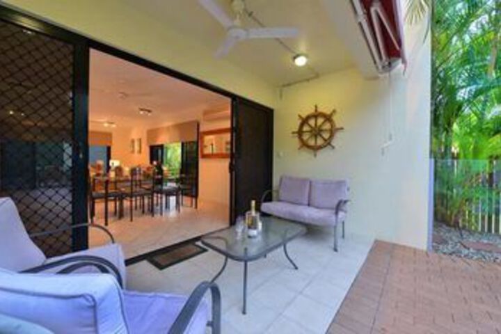 Terrace/Patio 43 of 44