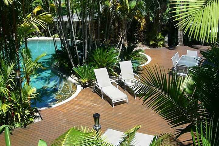 Hotel Pool