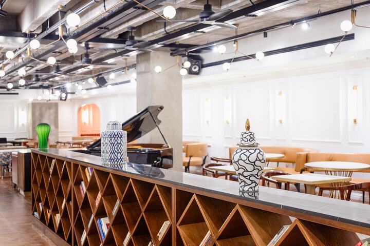 Lobby sitting area