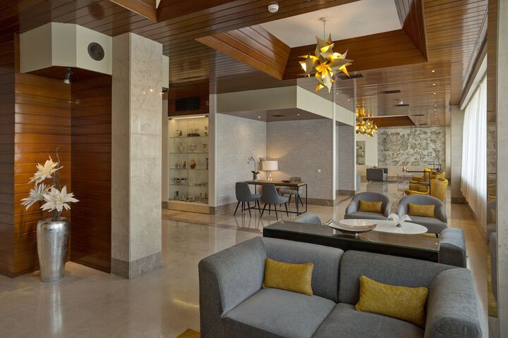 Hotel Interior 10 of 86