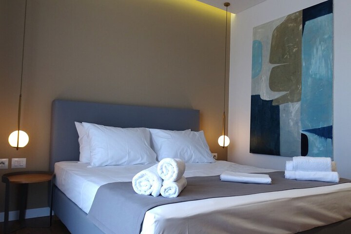 Room 46 of 94