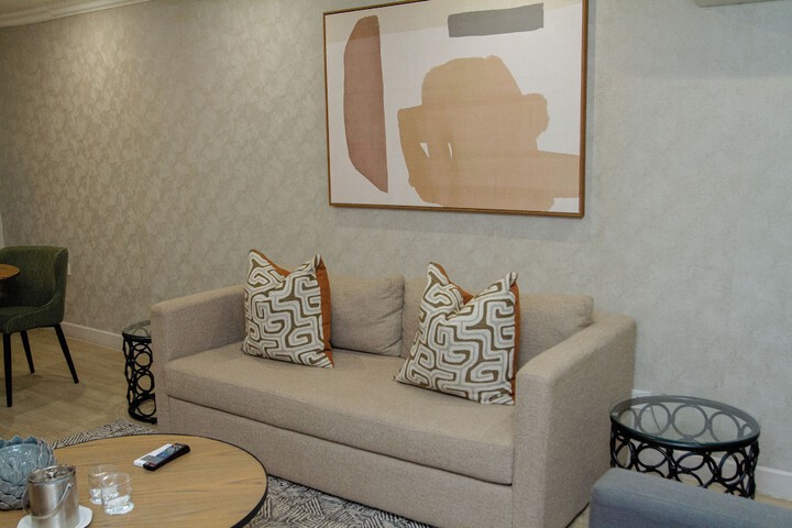 Room 54 of 98