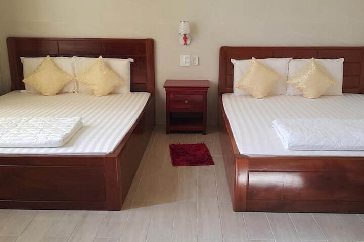 Room 12 of 49
