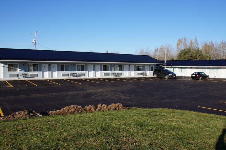 Property Grounds 21 of 27