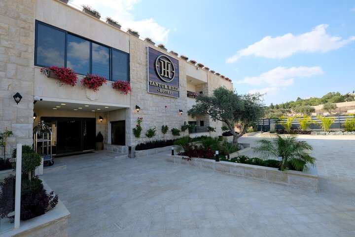 Hotel 97 of 106