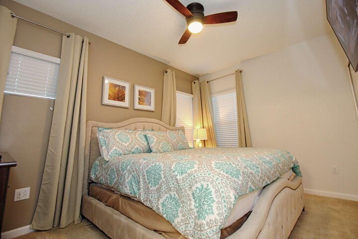 Room 7 of 50