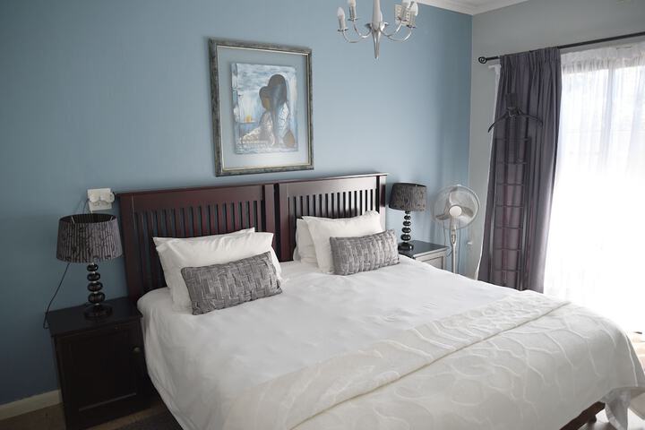 Room 5 of 46