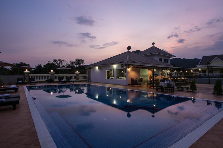 Pool 23 of 50