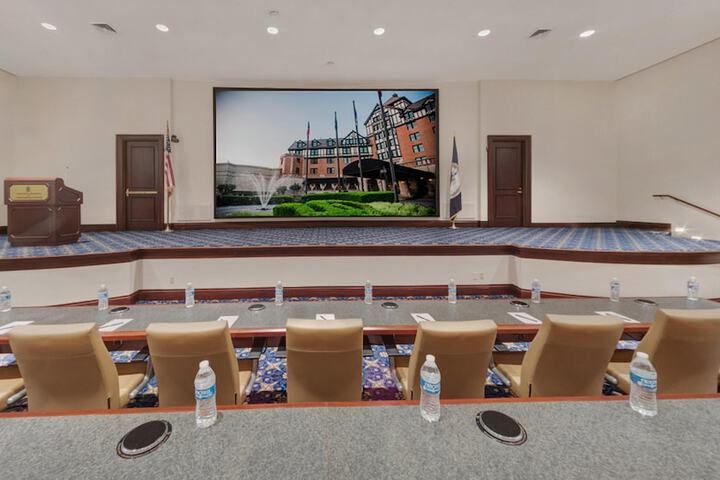 Meeting facility