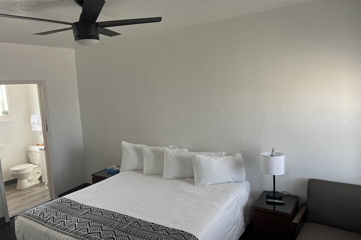 Room 29 of 81