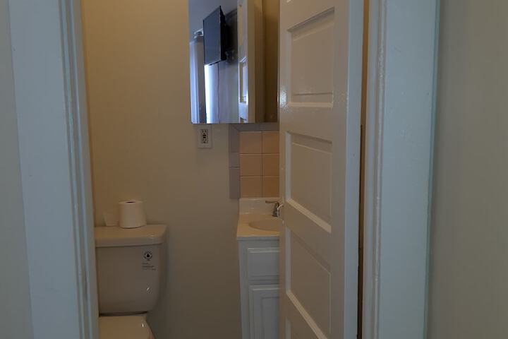 Room 47 of 70