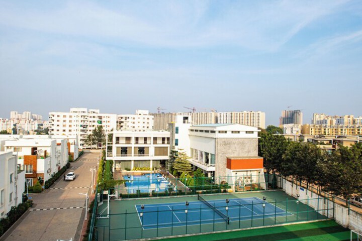 Hotel Exterior 97 of 97