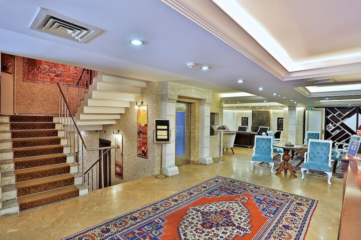 Hotel Interior 4 of 37