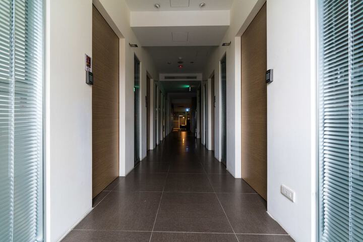 Ballroom/Hall 13 of 36