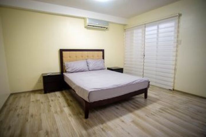 Room 15 of 42