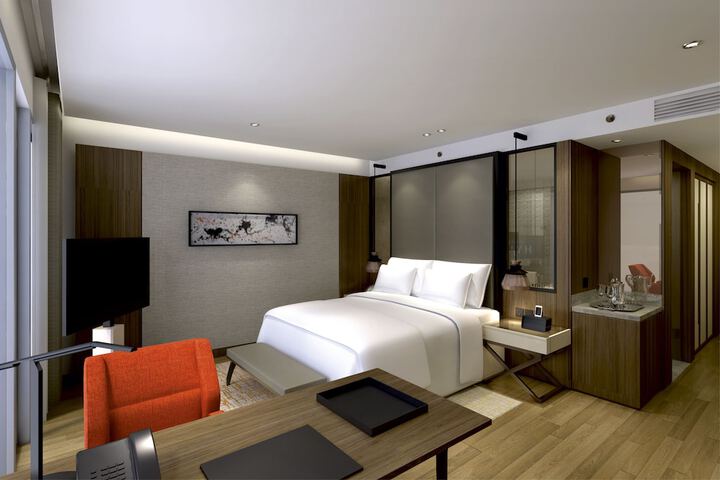 Room 12 of 126