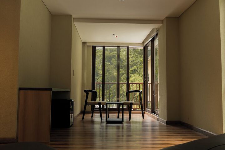 Room 66 of 132